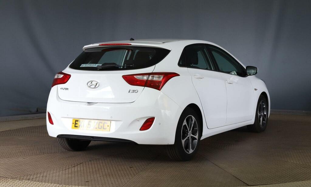 Hyundai I30 1.6 Se Euro 6 White #2