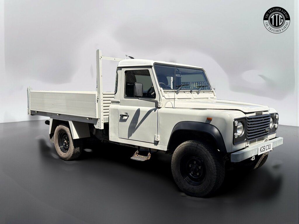 Land Rover Defender 130 130 Tipper White