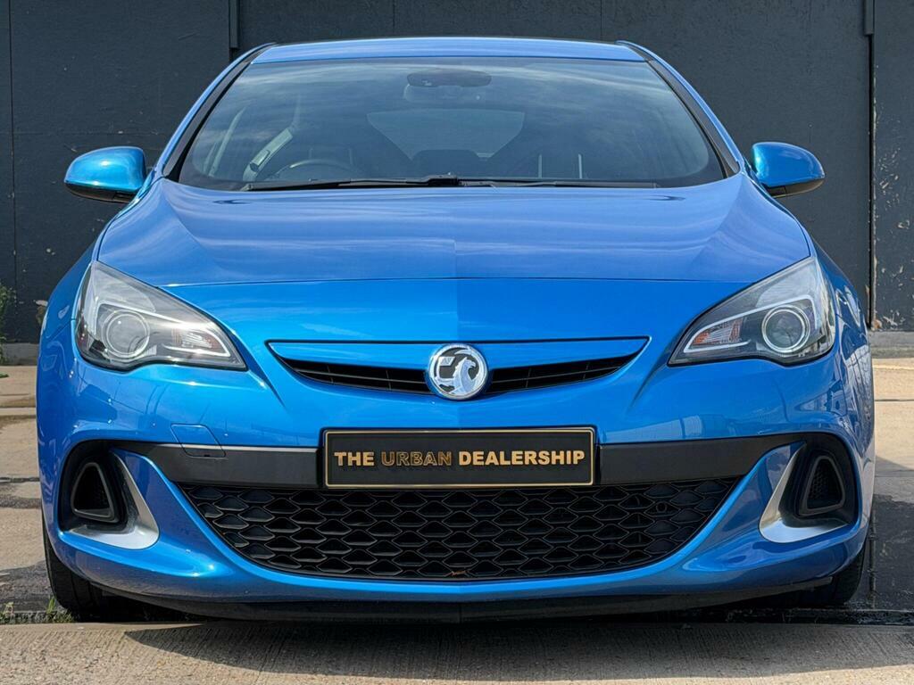Vauxhall Astra GTC 2.0T Vxr Euro 5 S S #4