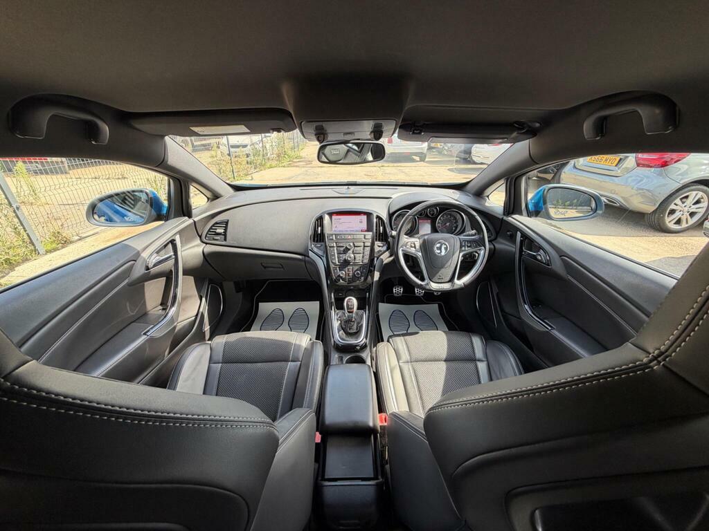 Vauxhall Astra GTC 2.0 Cdti Sri Coupe Euro 5 Ss Grey #24