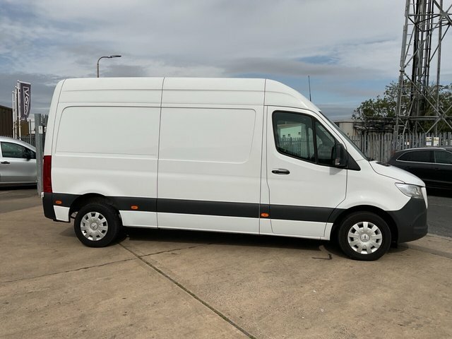 Mercedes-Benz Sprinter 2.0 315 Cdi Premium Panel Van Fw KN73RZY White #2