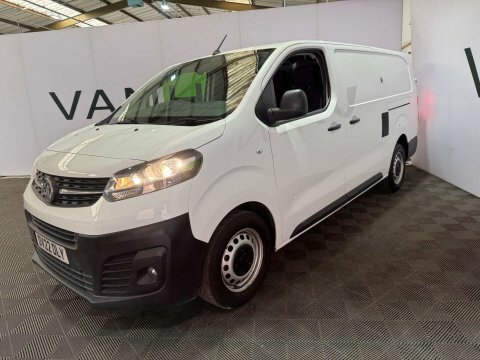 Vauxhall Vivaro 2022 22 1.5 White #5
