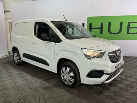 Vauxhall Combo 2023 23 1.5 DV23EWP White