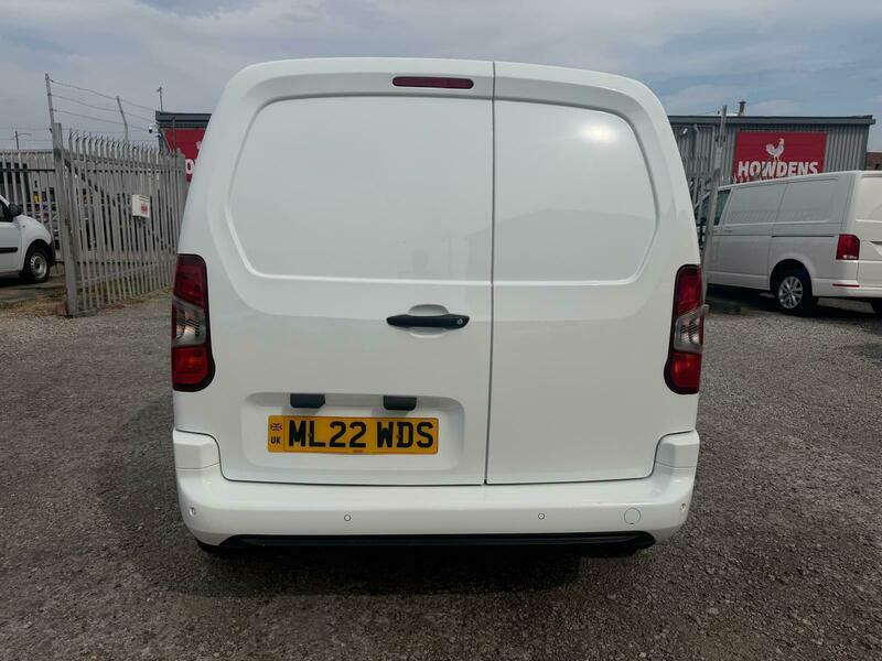 Vauxhall Combo 1.5 Turbo D 2300 Sportive L2 H1 Euro 6  #10