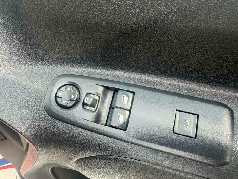 Vauxhall Combo 1.5 Turbo D 2300 Sportive L2 H1 Euro 6  #20