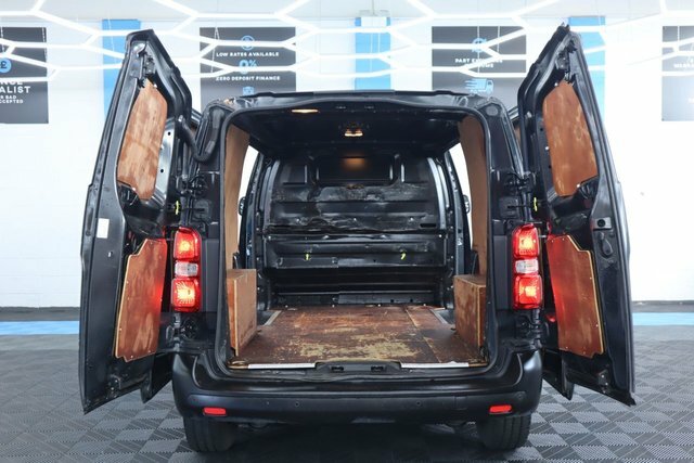 Peugeot Expert 1000 1.5 Bluehdi 100 S Van White #18