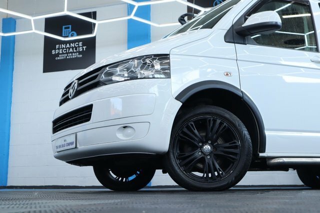 Volkswagen Transporter Mpv White #5