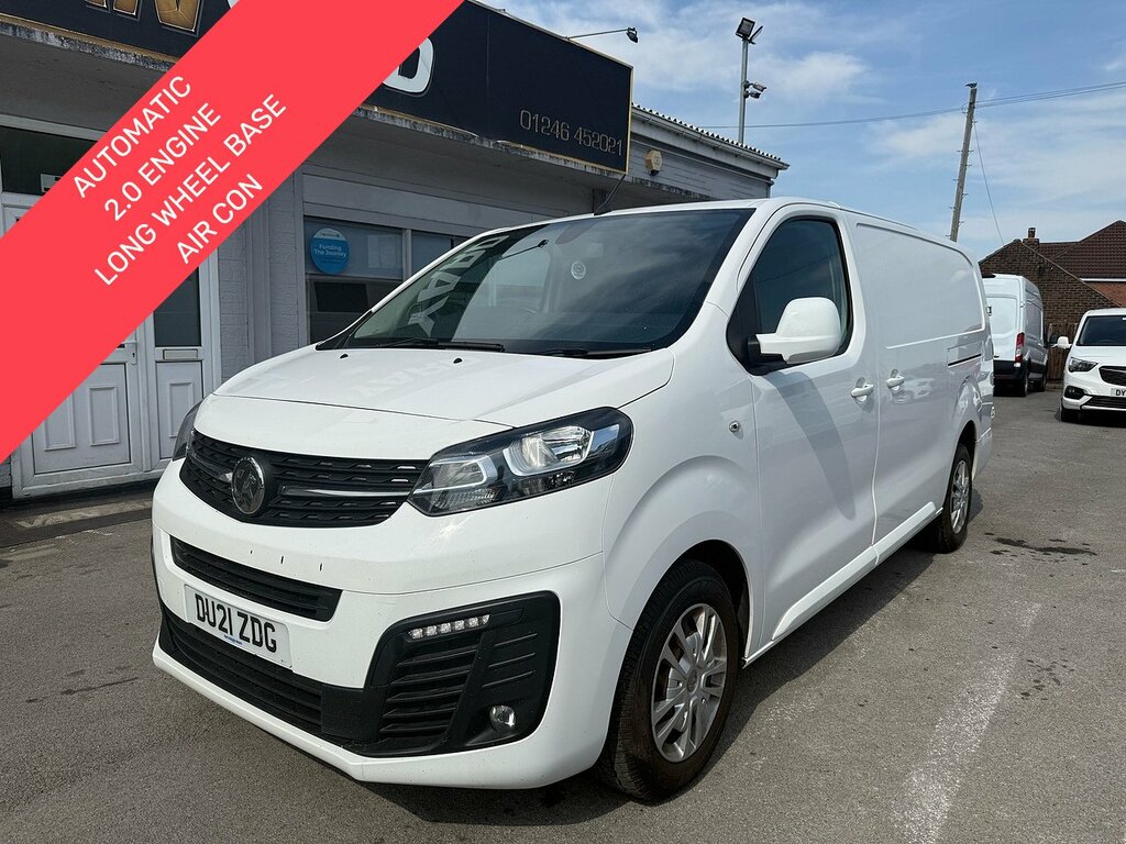 Vauxhall Vivaro 2.0 Turbo D 3100 Sportive Lwb Air Con Sat Nav White