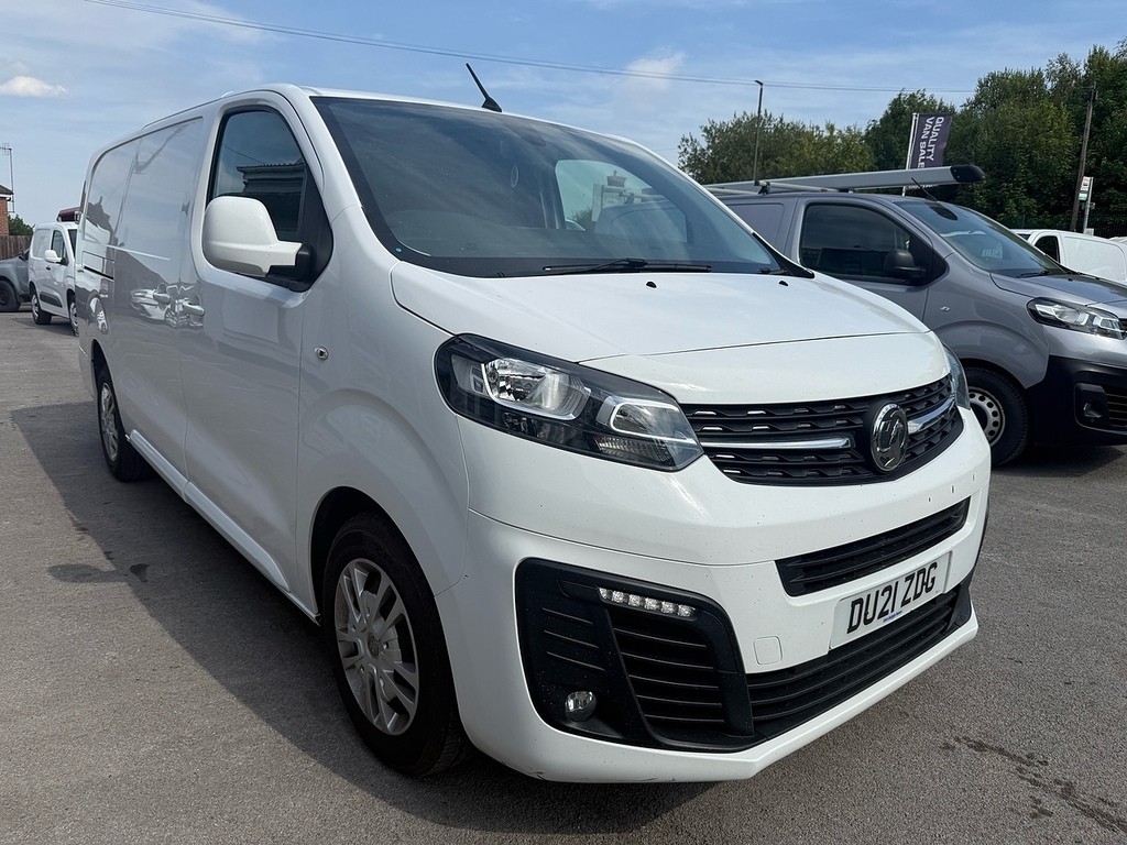 Vauxhall Vivaro 2.0 Turbo D 3100 Sportive Lwb Air Con Sat Nav White #3