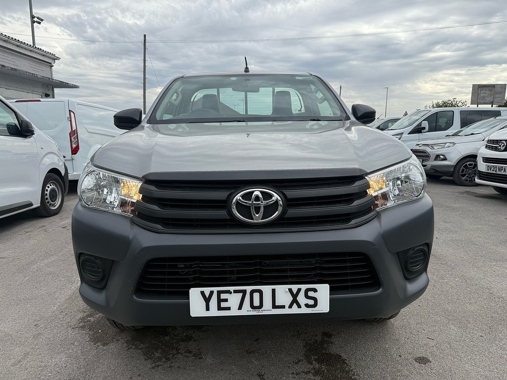 Toyota HILUX 2.4 D-4d Active Narrow Body Air Con Pickup Die Silver #2