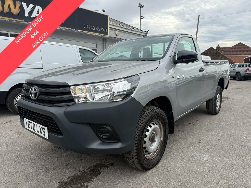 Toyota HILUX 2.4 D-4d Active Narrow Body Air Con Pickup Die Silver