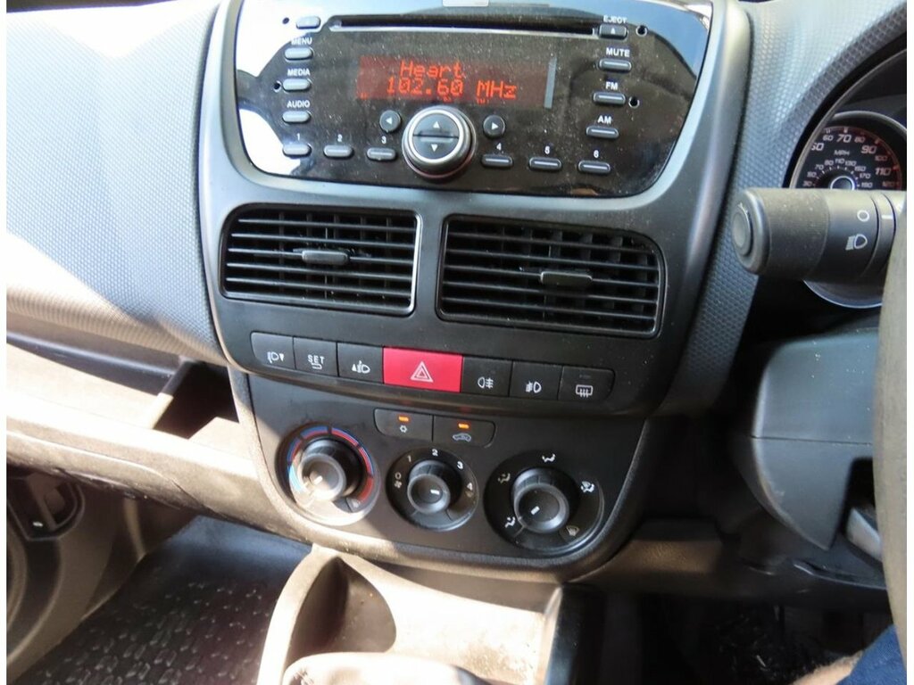 Fiat Doblo 1.6 Multijetii Maxi Sx Lwb Ari Con Van 6Dr White #5