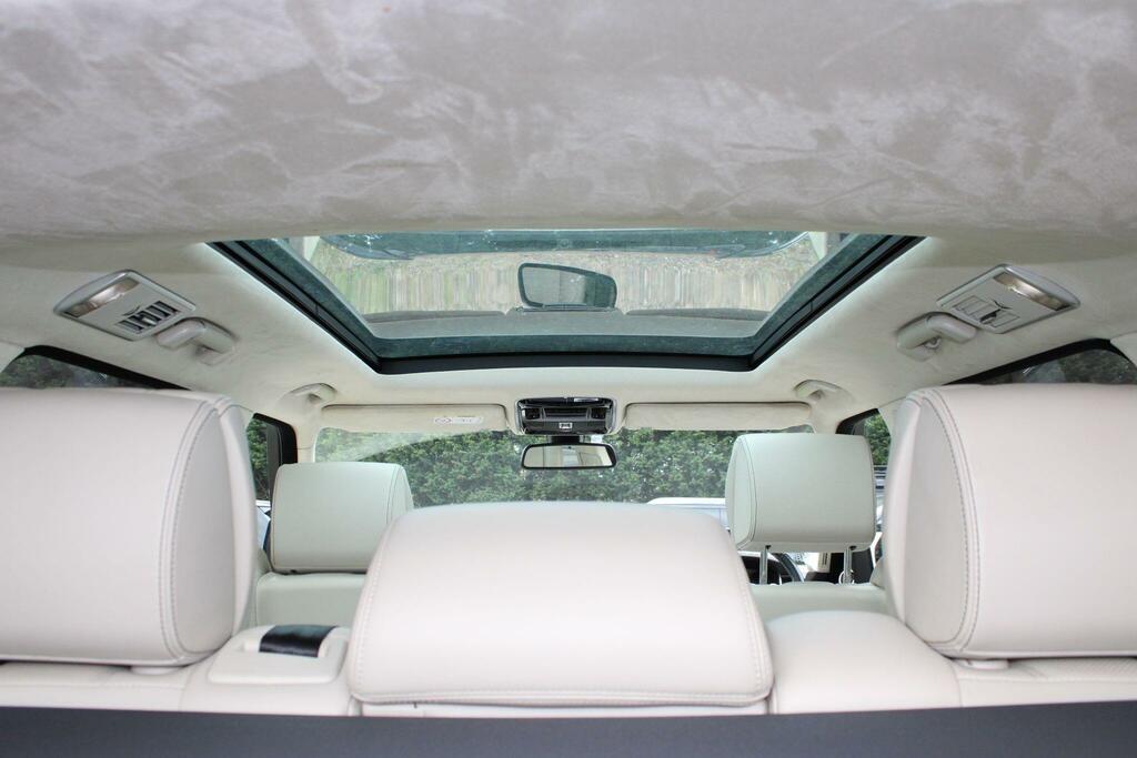 Land Rover Range Rover 4.4 Sdv8 Estate White #15