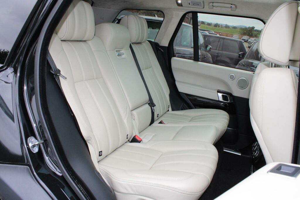 Land Rover Range Rover 4.4 Sdv8 Estate White #17