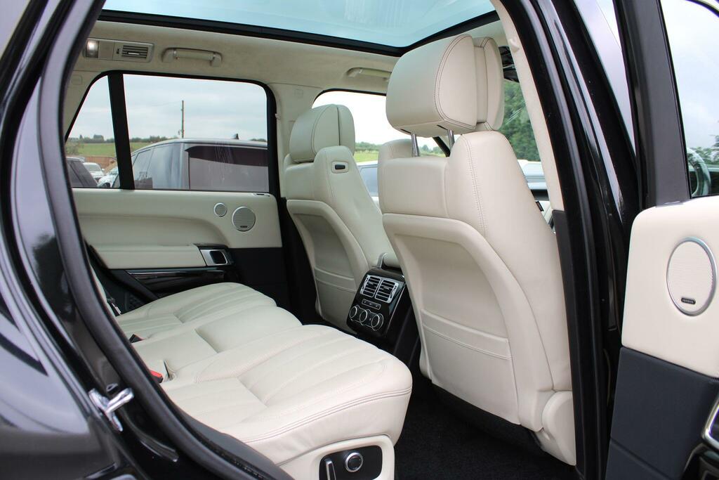 Land Rover Range Rover 4.4 Sdv8 Estate White #18