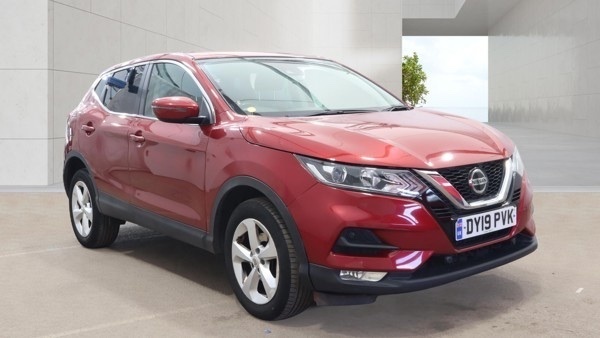 Nissan Qashqai Dig-t Acenta Premium Dct Red