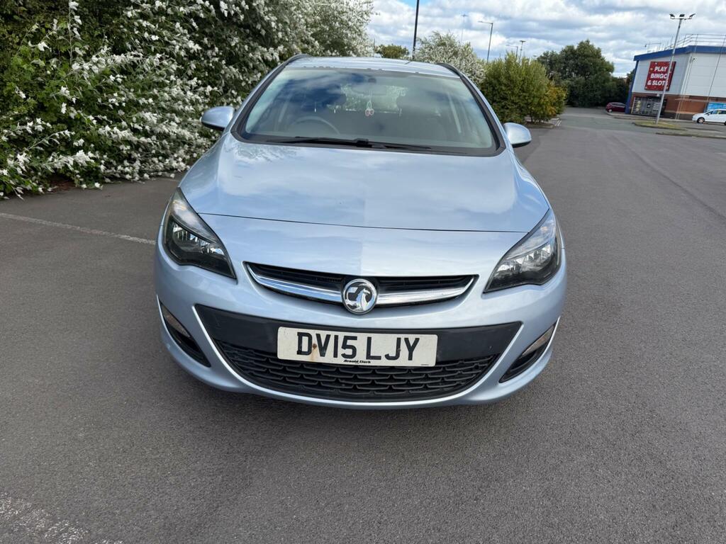 Vauxhall Astra 1.6I Design Sports Tourer Euro 6 Silver #2