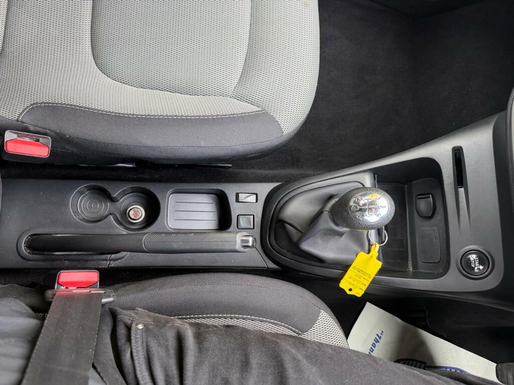 Renault Captur 0.9 Tce Energy Dynamique Medianav Suv M Black #10