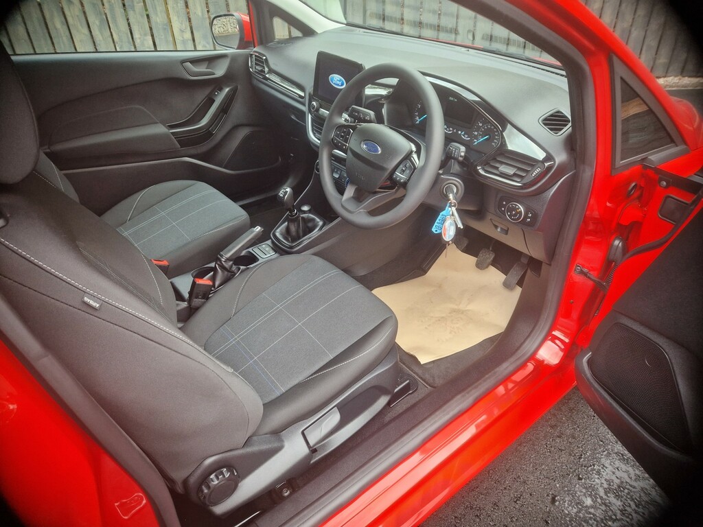 Ford Fiesta 1.0 Fiesta Trend 1.0L Ecoboost 95Ps Fwd 6 S Red #5