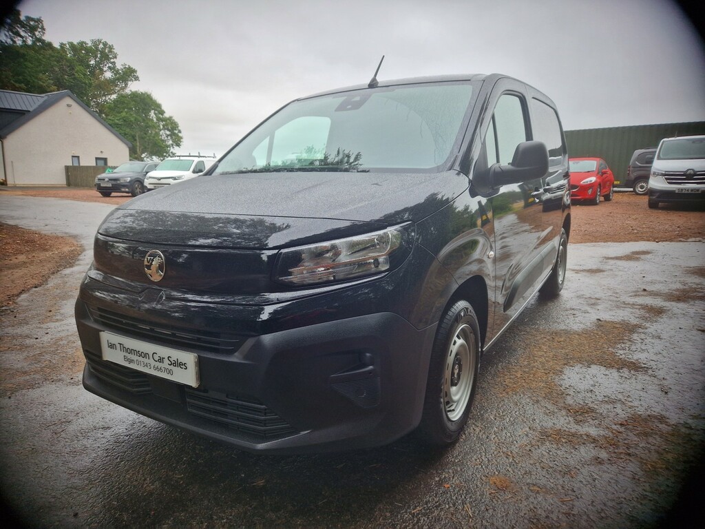 Vauxhall Combo Panel Van 1.5 Combo Pv Prime 1.5D 100 Ss Mt6 65 YD25PDM Black #2
