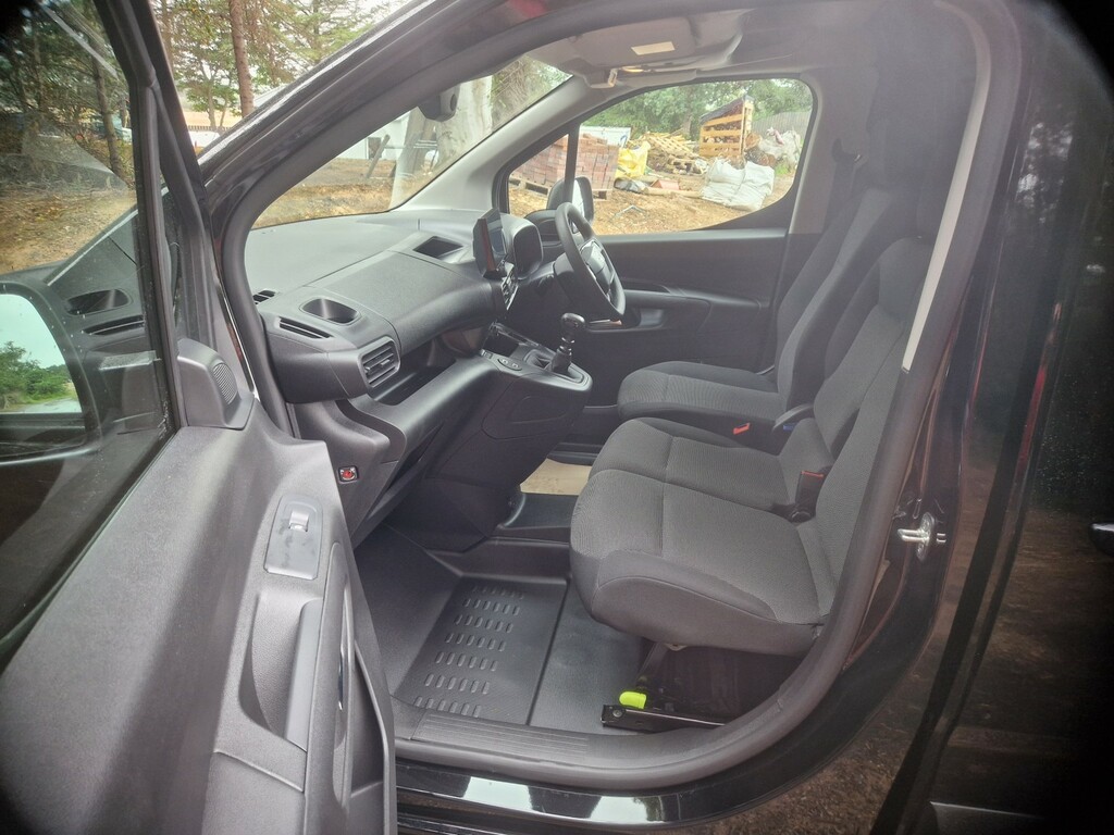 Vauxhall Combo Panel Van 1.5 Combo Pv Prime 1.5D 100 Ss Mt6 65 YD25PDM Black #6