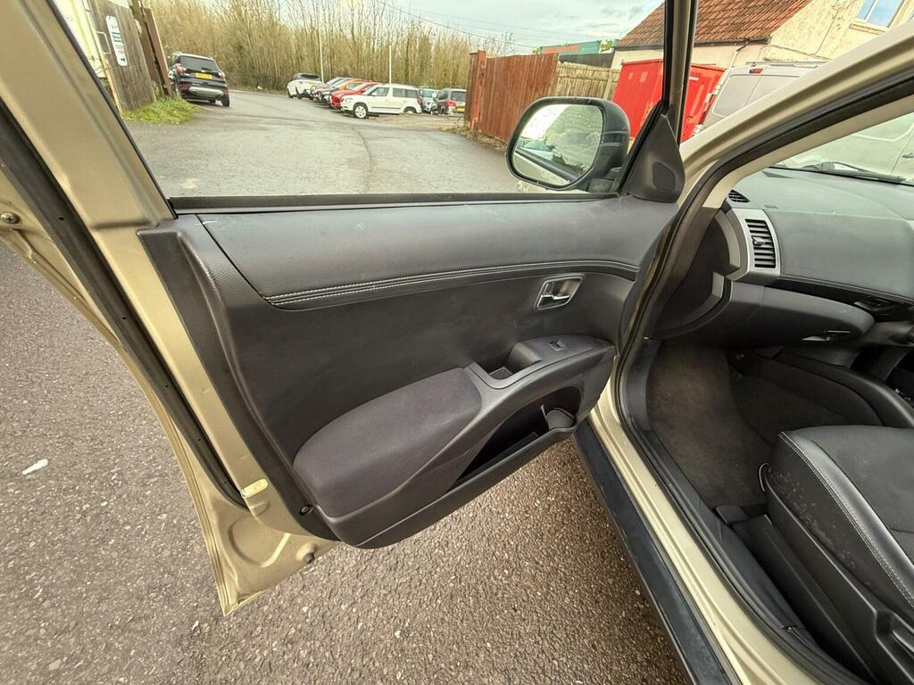 Citroen C-Crosser 2.2 Exclusive Hdi Black #10