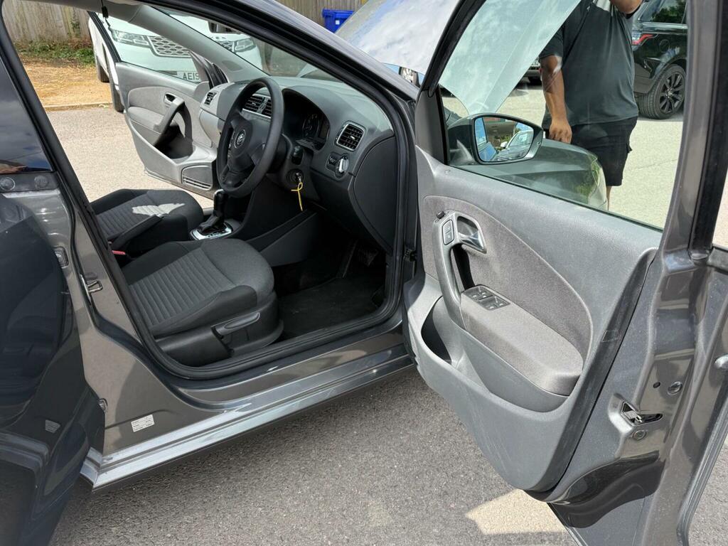 Volkswagen Polo 1.2 70 Se Red #18