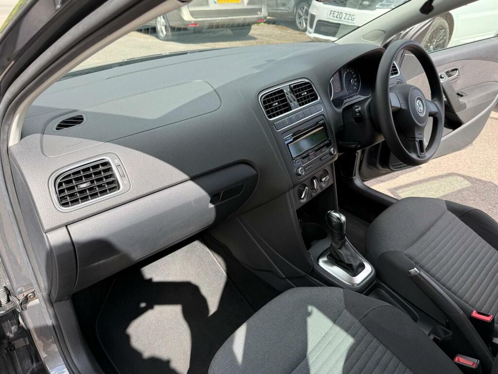 Volkswagen Polo 1.2 70 Se Red #12