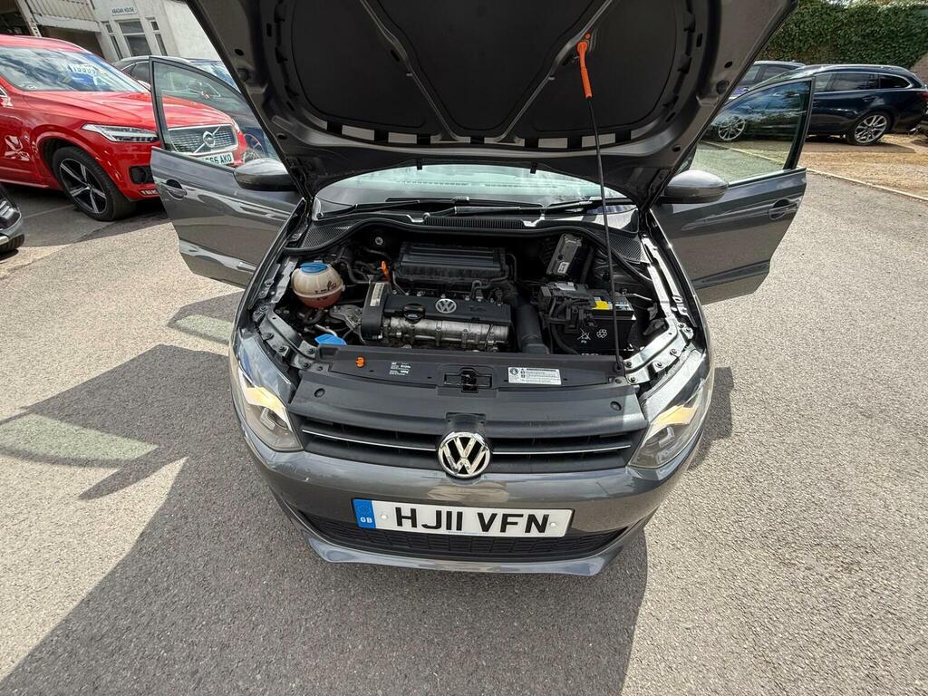Volkswagen Polo 1.2 70 Se Red #23