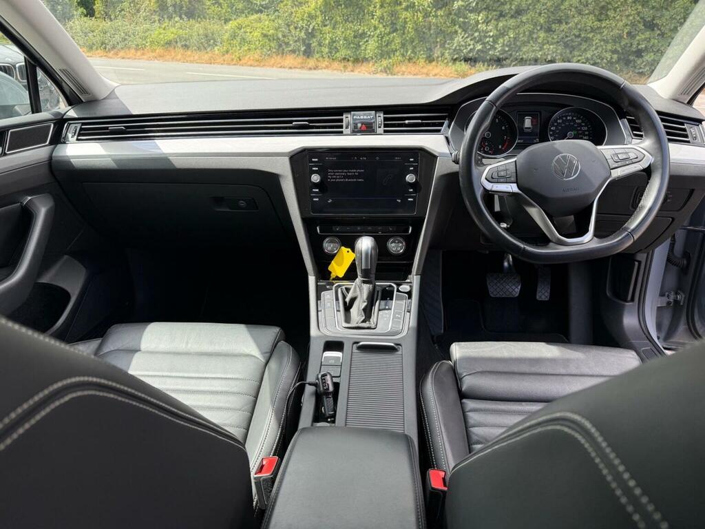 Volkswagen Passat Estate 2.0 Tdi 150Ps Se Nav Dsg Grey #15