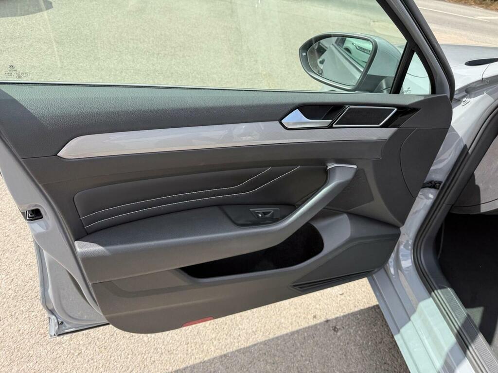 Volkswagen Passat Estate 2.0 Tdi 150Ps Se Nav Dsg Grey #22