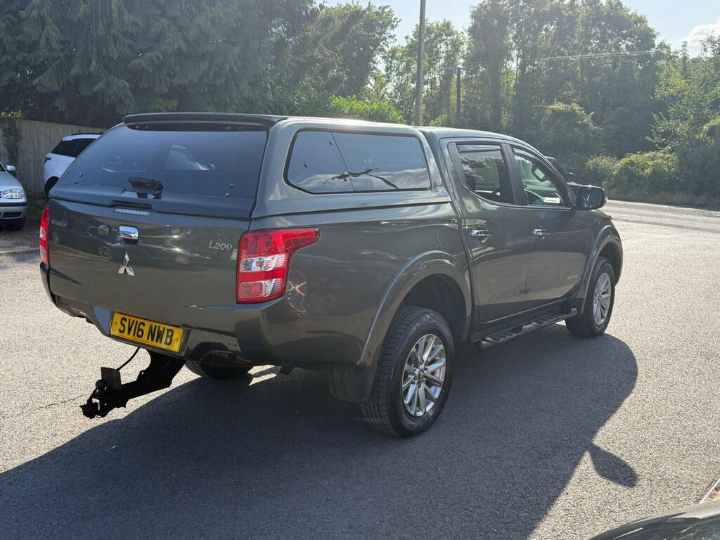 Mitsubishi L200 2.5 Di-d 4Life 4Wd Euro 5 White #7