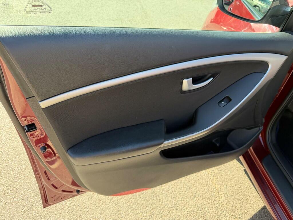 Hyundai I30 Hyundai I30 Se Blue #20