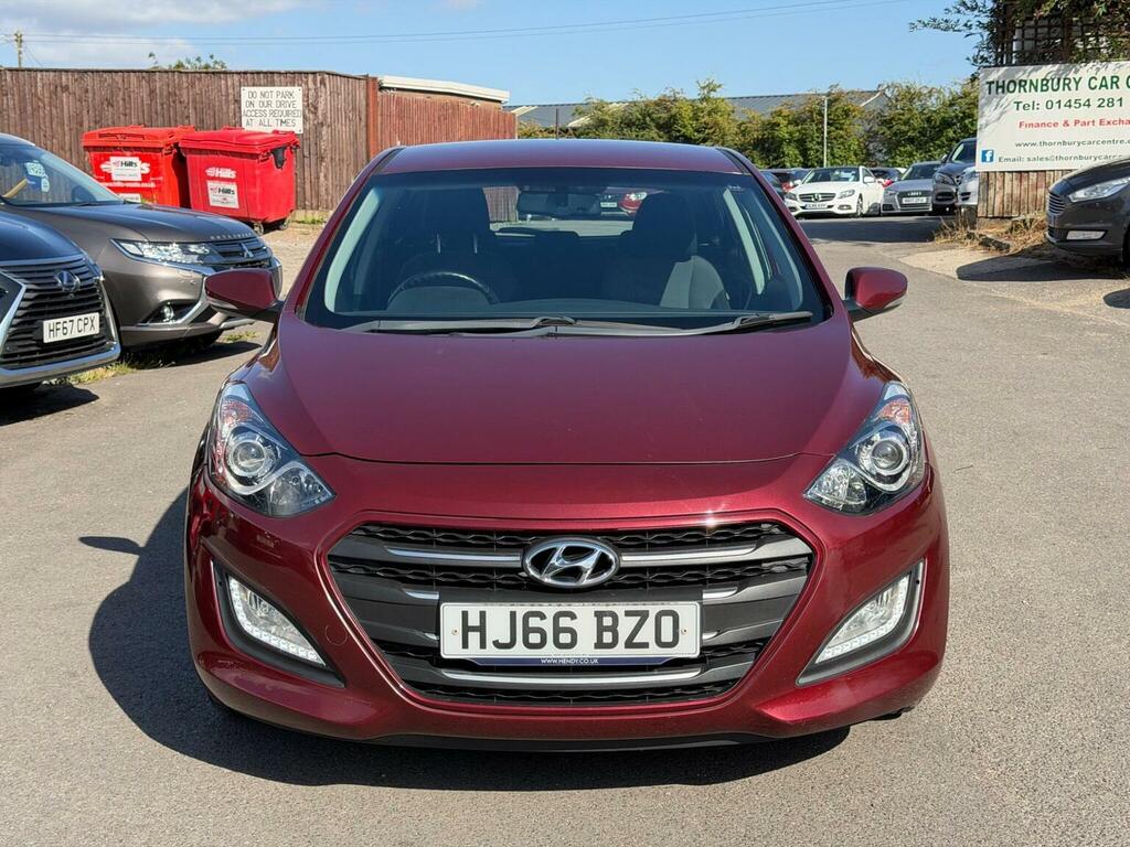 Hyundai I30 1.6 Se Nav Euro 6 Red #2