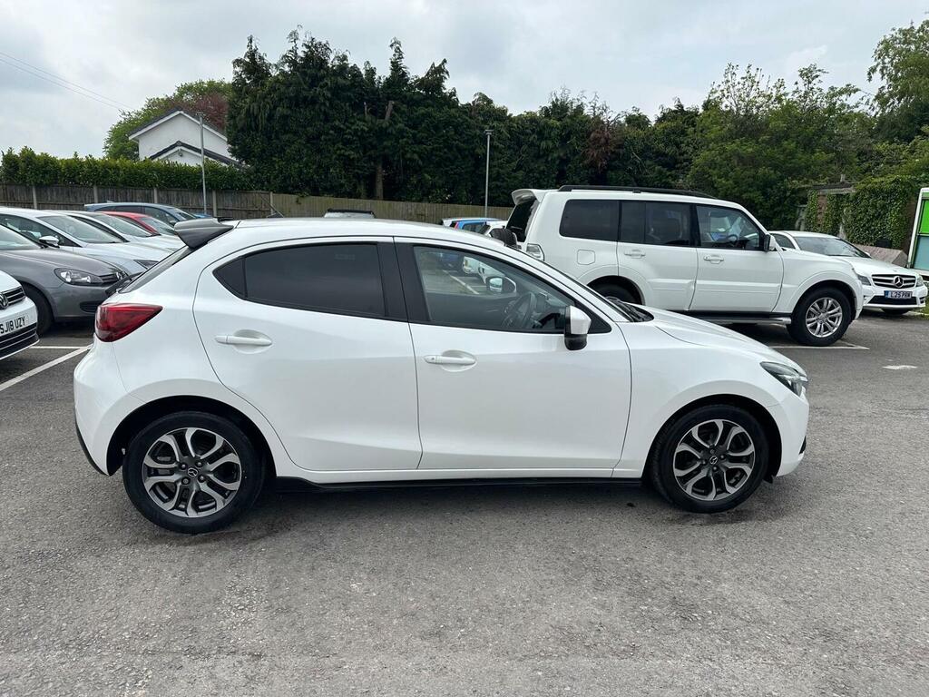 Mazda 2 1.5 Skyactiv-g Sport Black Euro 6 Ss White #5