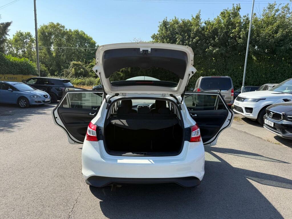 Nissan Pulsar 1.6 Dig-t Tekna Hatchback Euro 6 Blue #27