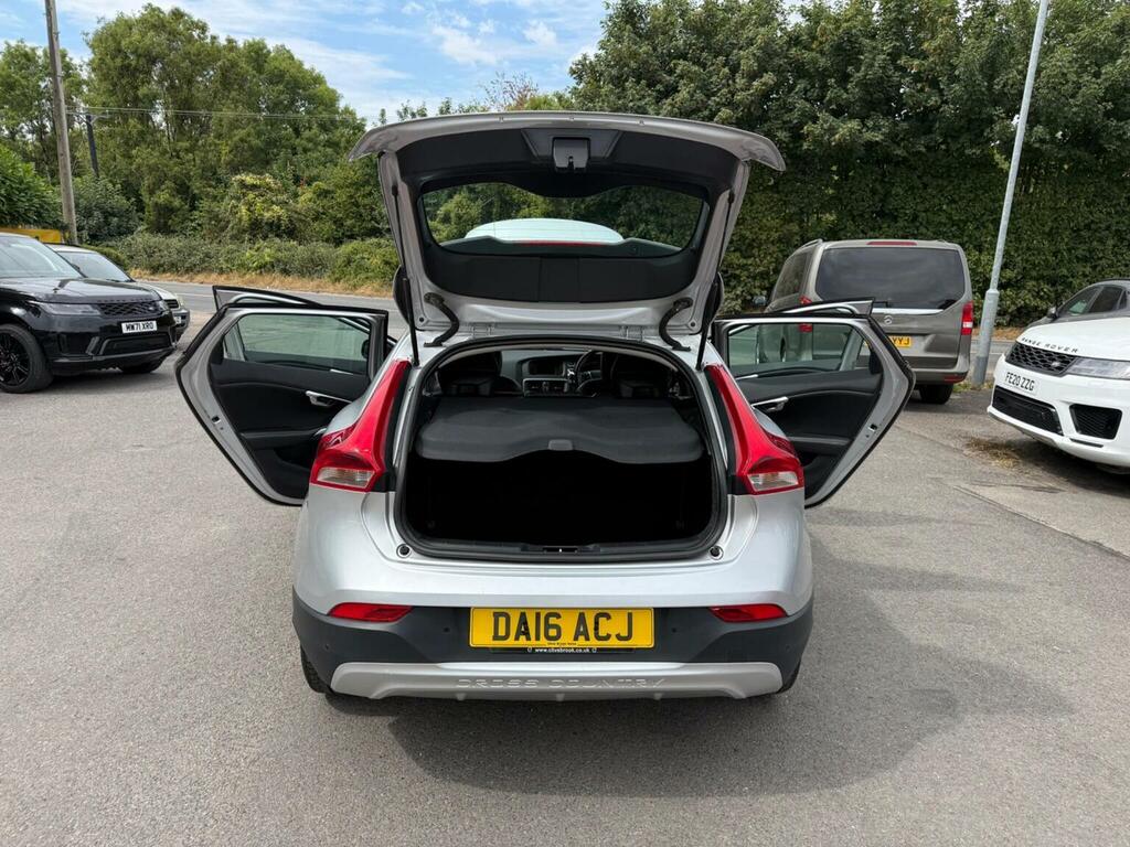 Volvo V40 Cross Country D2 120 Cross Country Lux Geartronic Brown #27