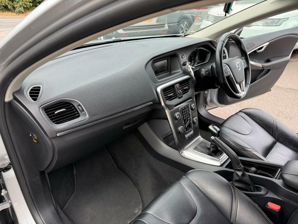 Volvo V40 Cross Country D2 120 Cross Country Lux Geartronic Brown #16