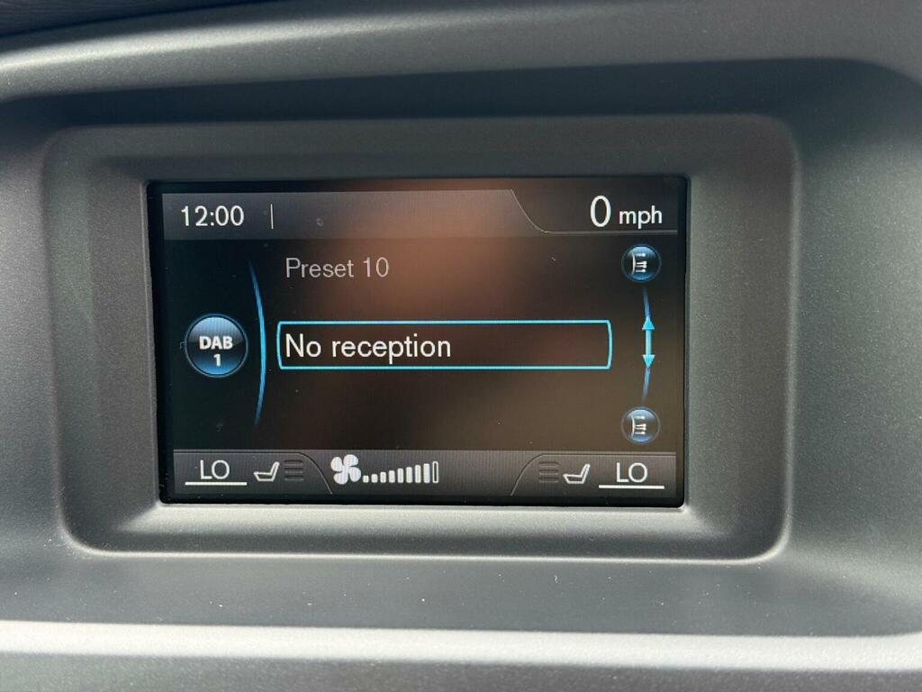 Volvo V40 Cross Country D2 120 Cross Country Lux Geartronic Brown #8