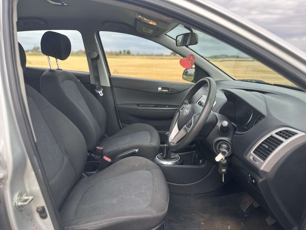 Hyundai I20 Comfort 5dr Blue #14