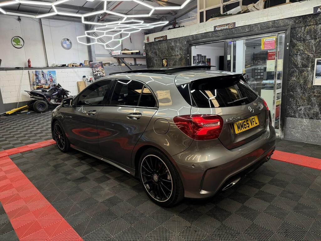 Mercedes-Benz A Class 2.1L Amg Sport Silver #16