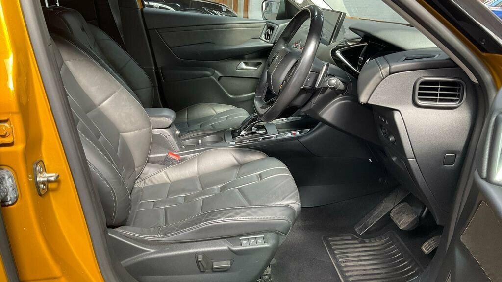 DS DS 3 Crossback 1.2 Puretech Ultra Prestige Crossback Eat8 Euro 6 Red #11