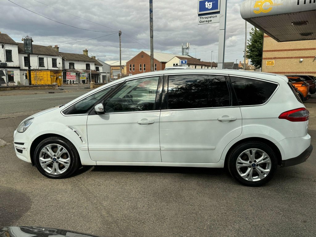 Ford S-Max 2L Titanium White #6