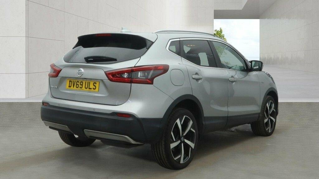Nissan Qashqai 1.7L Tekna Silver #3