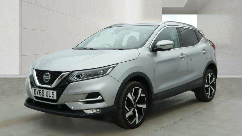 Nissan Qashqai 1.7L Tekna Silver #4