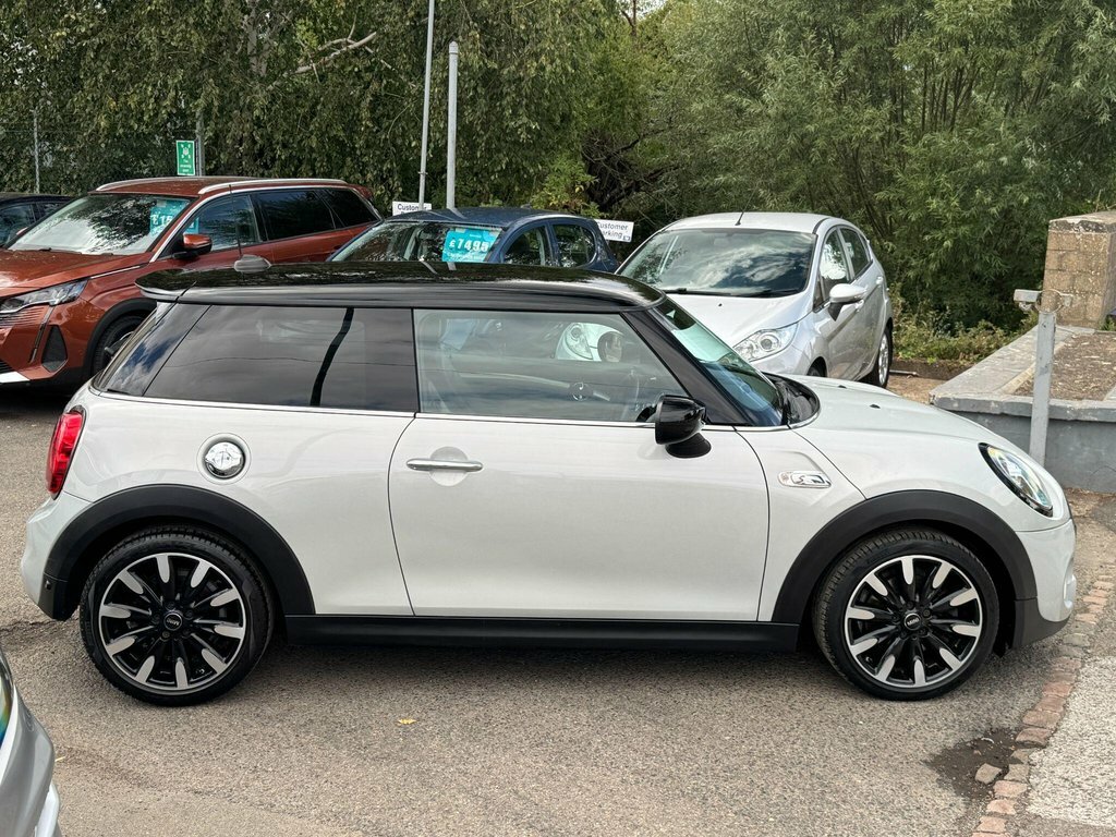 Mini Hatch 2L Cooper S Exclusive DN69KNP Silver #3