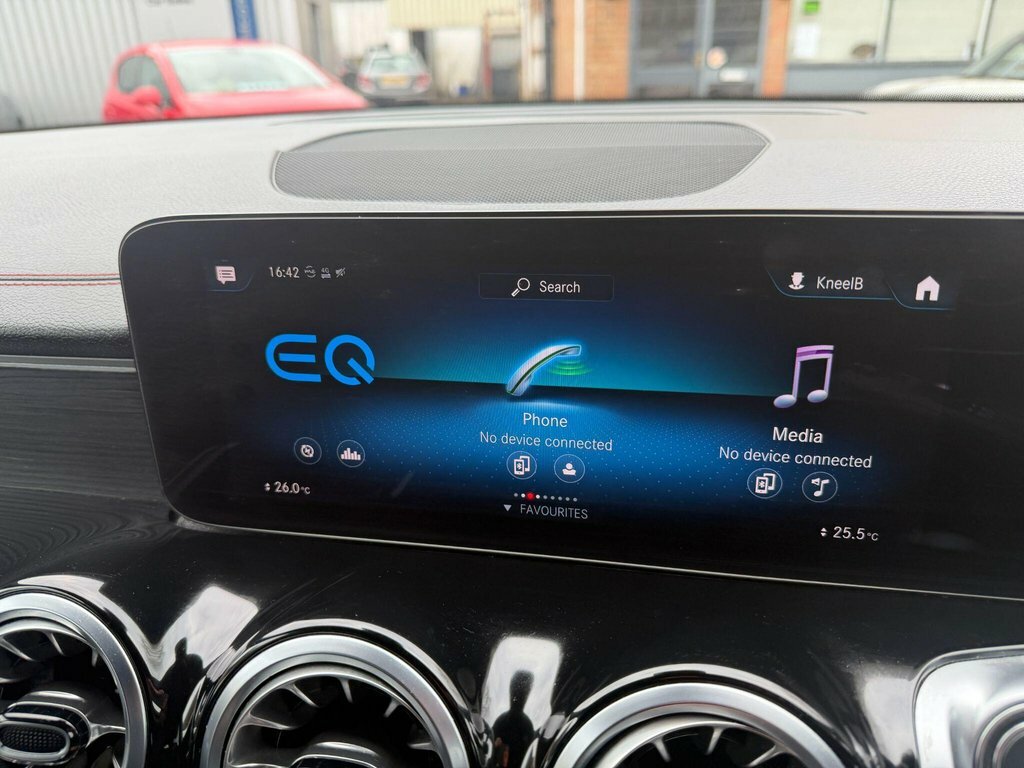 Mercedes-Benz EQB 350 4M 215Kw Amg Line Premium 66.5Kwh Grey #23