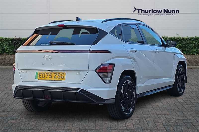 Hyundai Kona 65.4Kwh N Line Suv 218 Ps EO75ZSG White #3