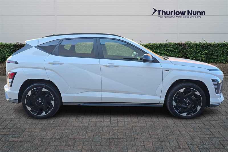 Hyundai Kona 65.4Kwh N Line Suv 218 Ps EO75ZSG White #2