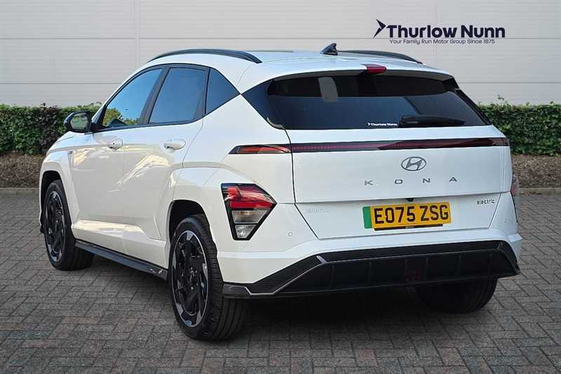 Hyundai Kona 65.4Kwh N Line Suv 218 Ps EO75ZSG White #5